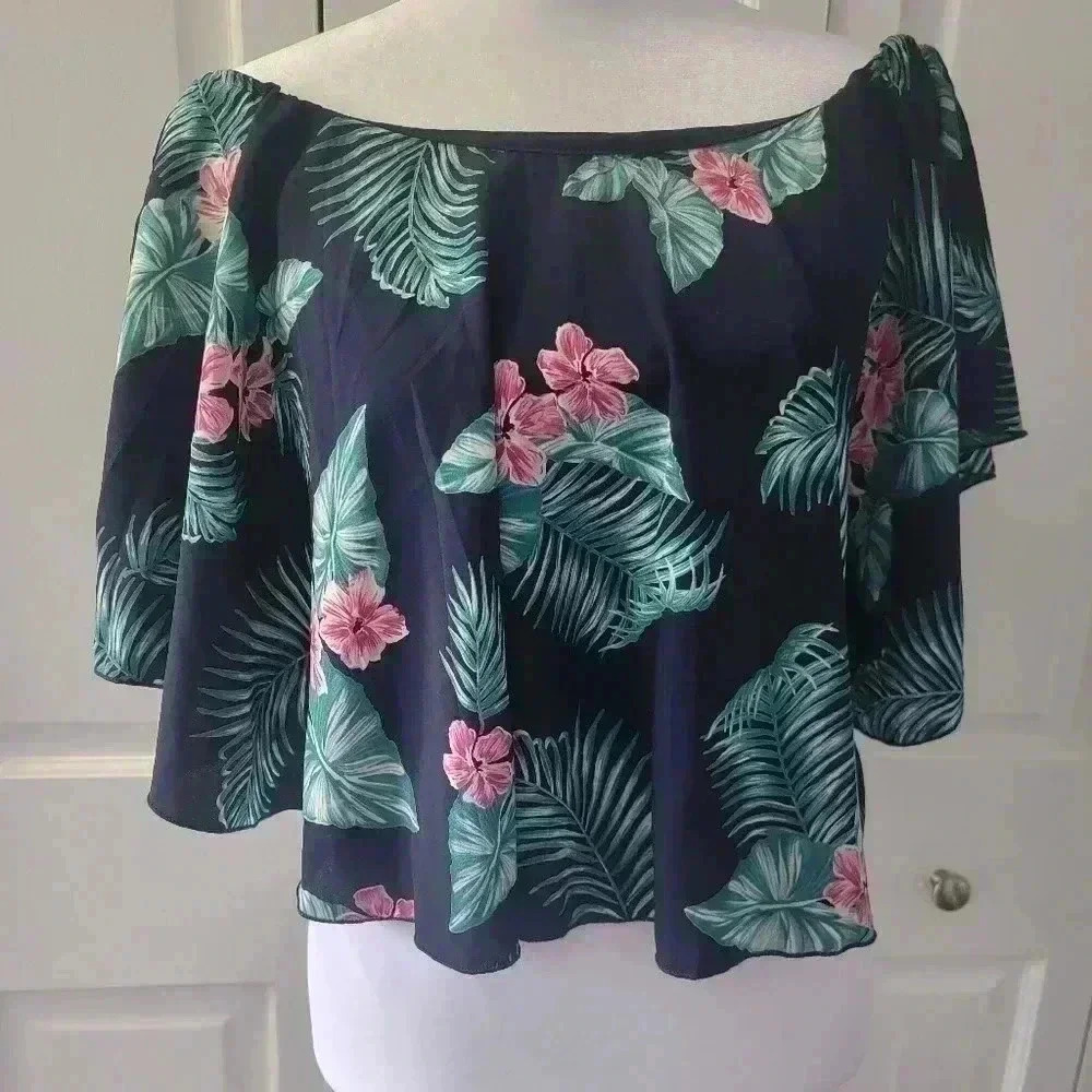 Cookies Clothing Co. HAWAII Green Leaf Cape Sleeve Off-Shoulder Crop Top, Sz MED